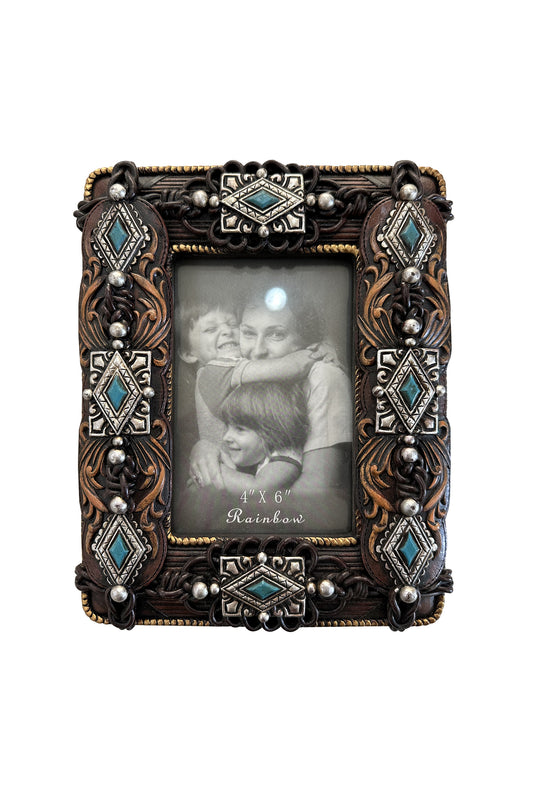 Pure Western Studded Photo Frame - P4S1938GFT