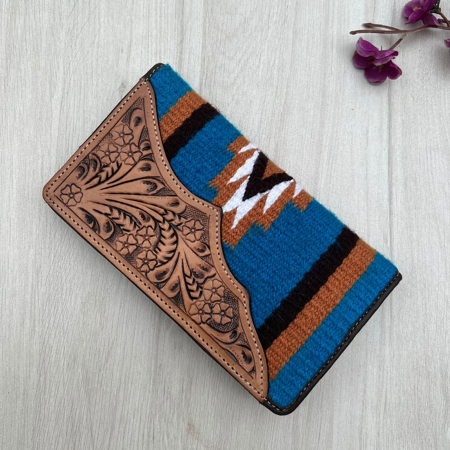 The Design Edge Tooled Blue Saddle Blanket Slim Wallet- TSB22A- Tan Tooled Leather